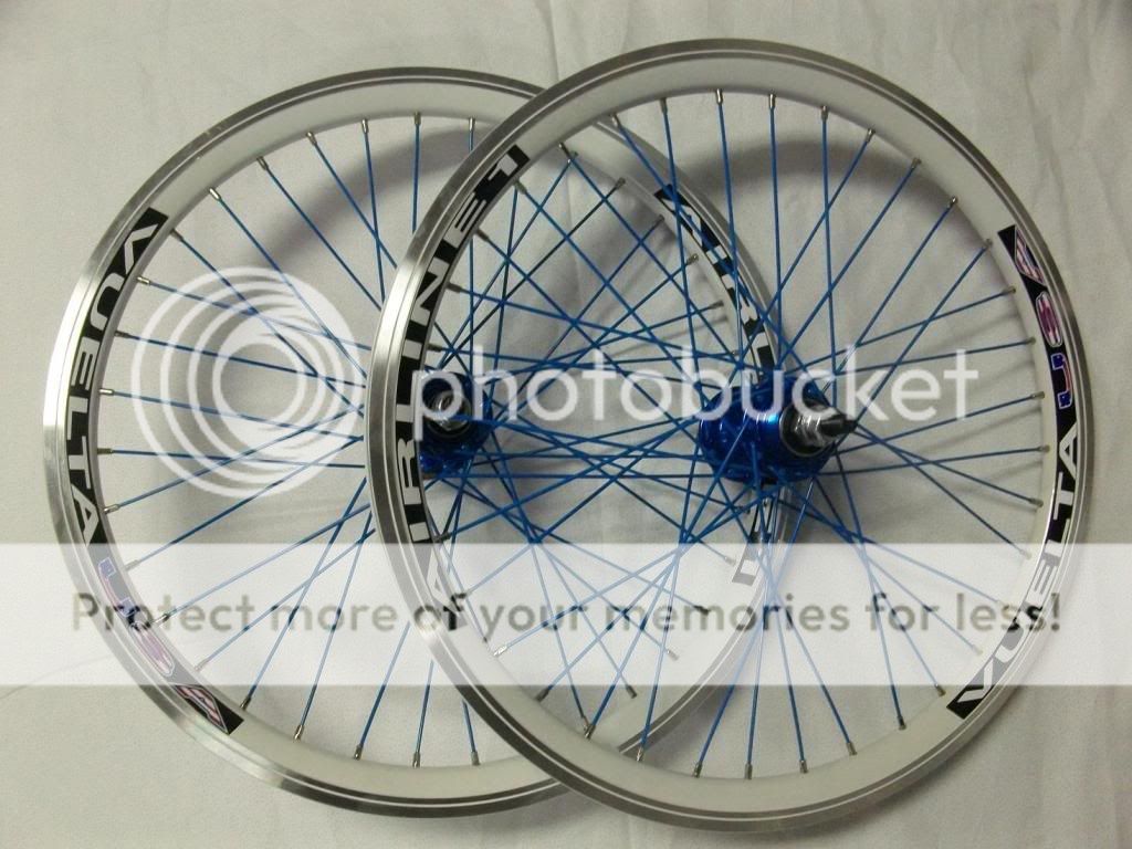 20 Vuelta USA Custom BMX Wheels White Blue